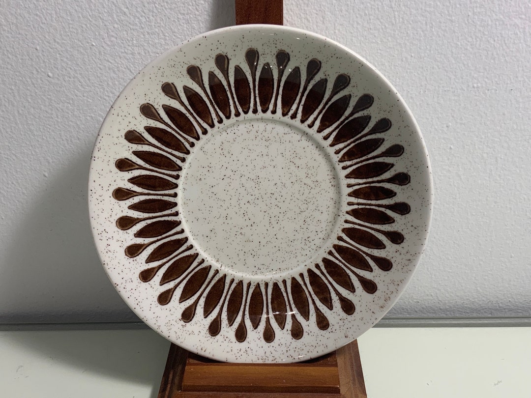 Biltons Brown Flower Pattern Saucers - Etsy
