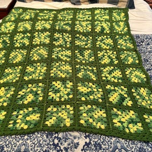 Hand Knit Green Afghan Throw Granny Blanket