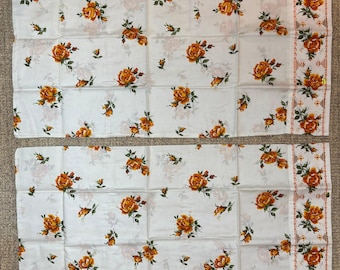 Made in Canada Lady Brigette Orange Flower Cotton Queen Pillowcases