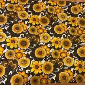 Vintage Sunflower Style Large Tablecloth