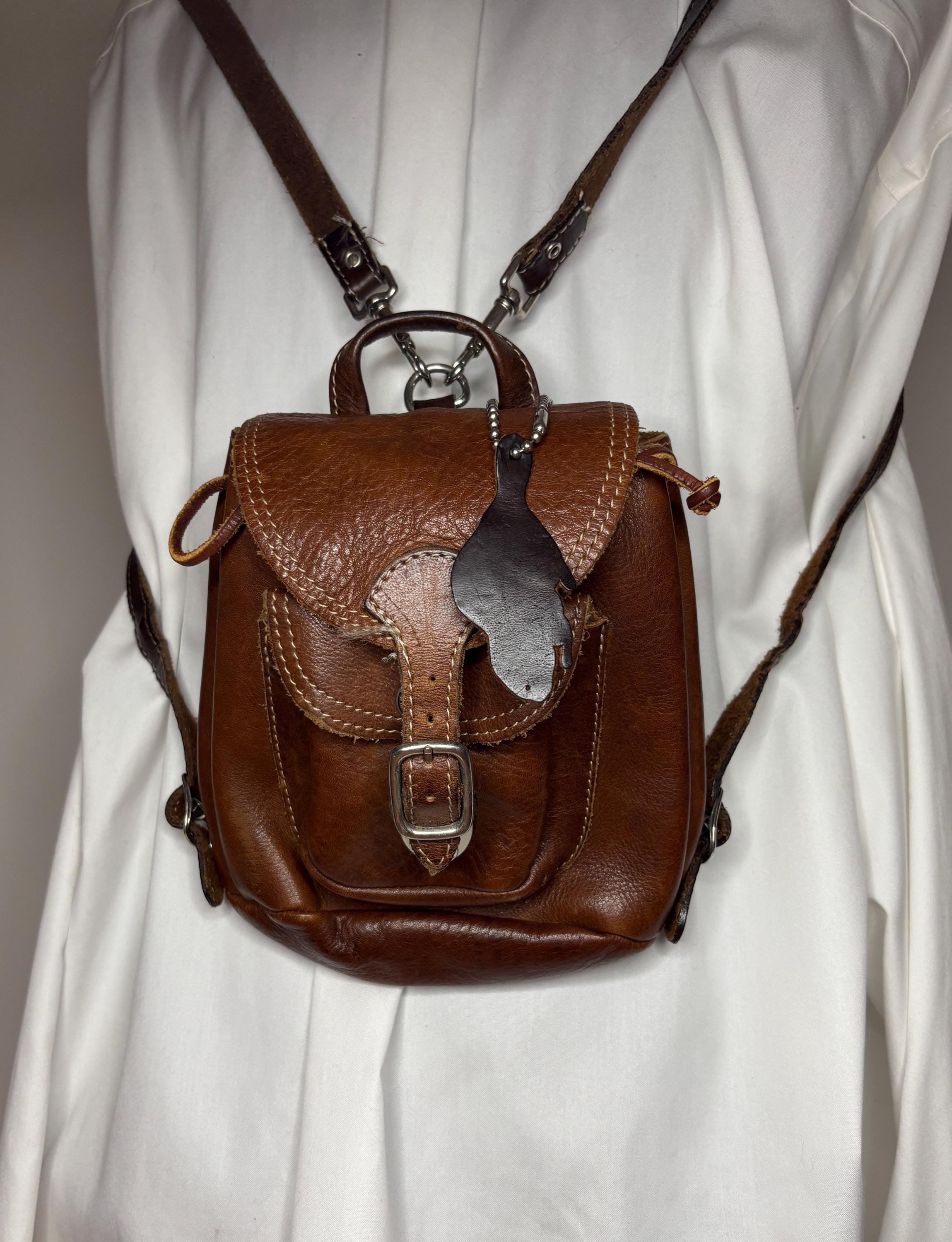 Roots レザーバックパック 日本モデル Roots backpack - Etsy 日本