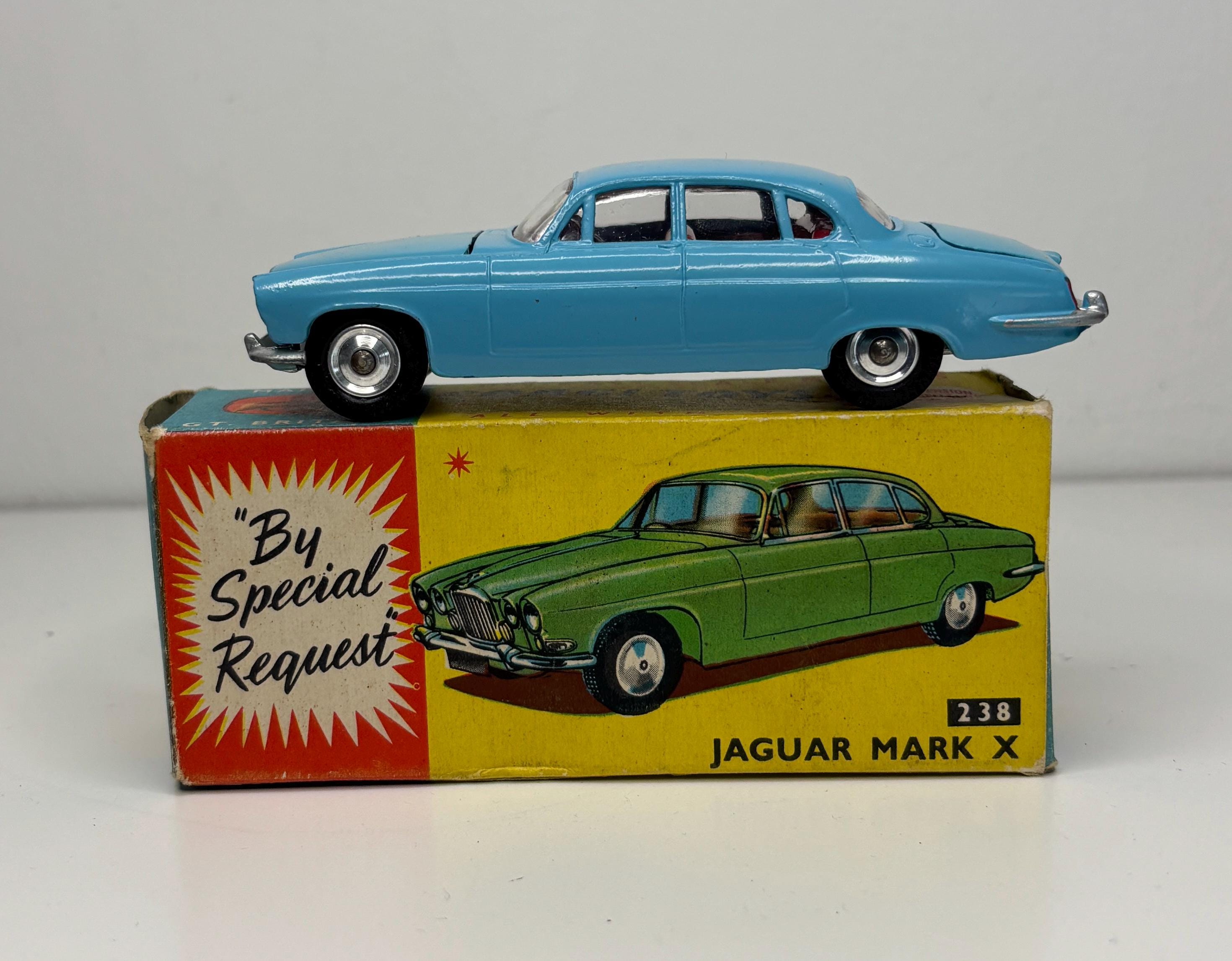 CORGI コーギー　ミニカー　JAGUAR MARK × SALOON Corgi Toys Jaguar Mark X Saloon Die-cast Car 238 - Etsy UK