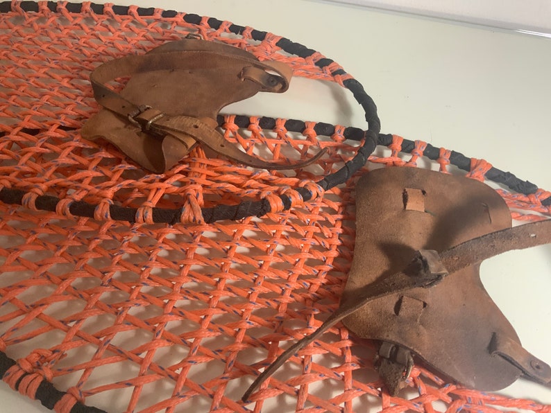 Vintage Pair of Snowshoes With Leather Bindings Etsy