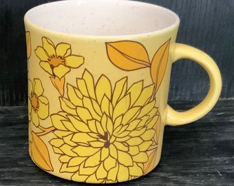 Arklow Ireland Yellow Flower Mugs