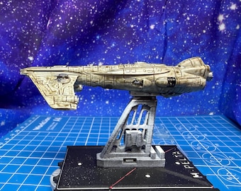 ミニチュア スターウォーズ 2インチ ミレニアム・ファルコン宇宙船