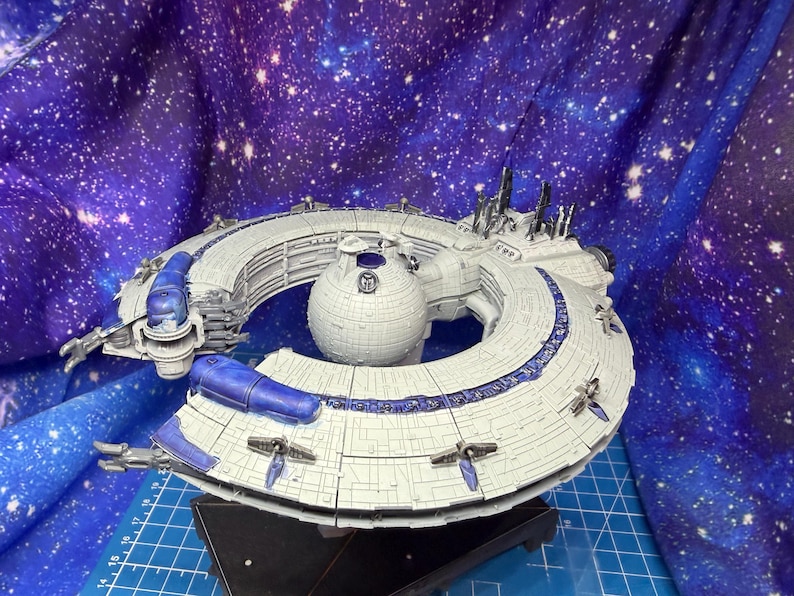 Nave de Controle de Dróides Lucrehulk da CIS para Star Wars Armada Legacy (construção caseira) 186 mm de comprimento imagem 1