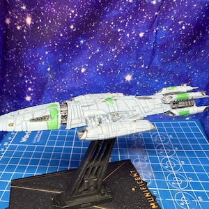 Colonial Valkyrie Battlecruiser for starship miniatures games 121mm