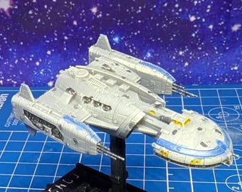 ミニチュア スターウォーズ 2インチ ミレニアム・ファルコン宇宙船