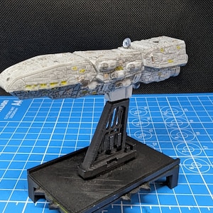 Imperial-refit Dreadnaught Heavy Cruiser for Star Wars Armada