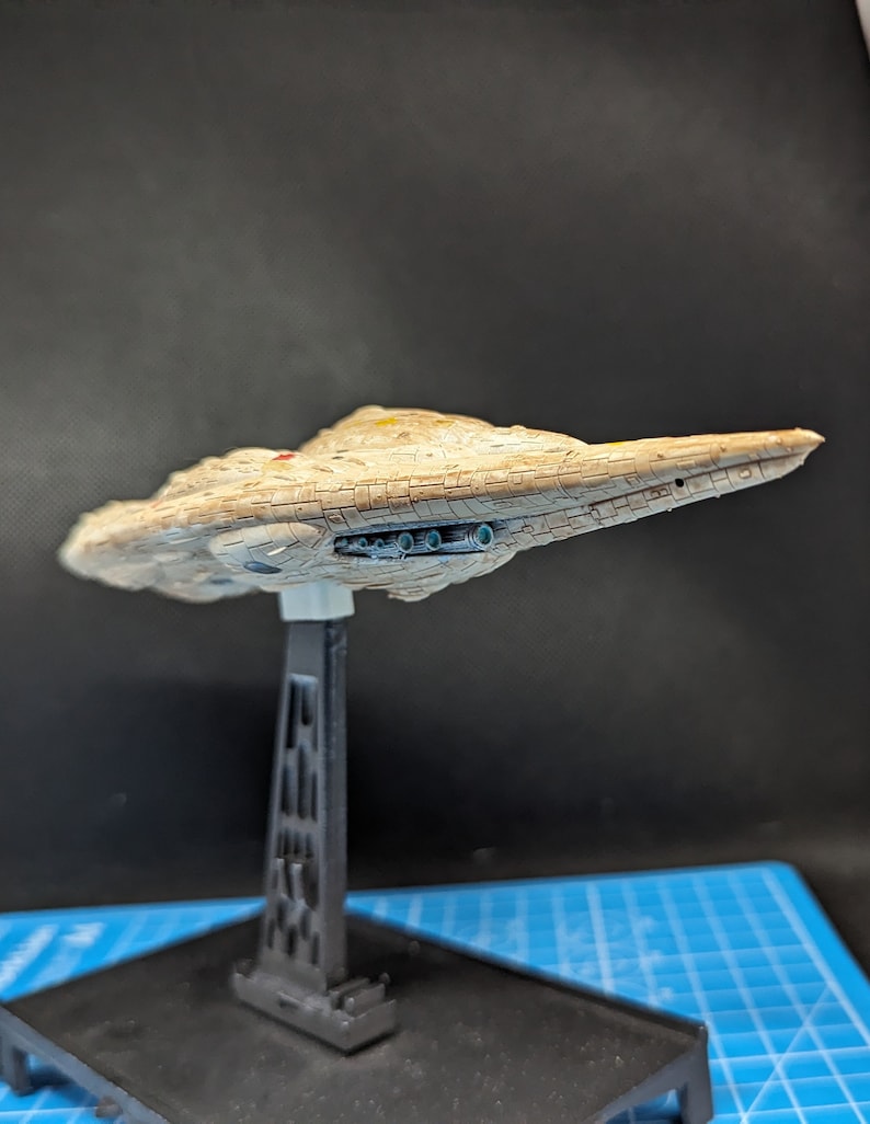 New Republic MC80B Star Cruiser for Star Wars Armada 189mm image 3