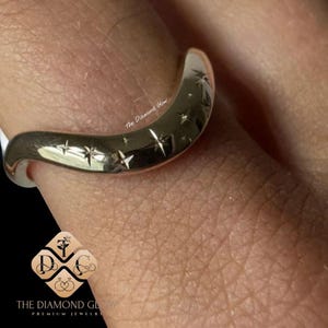 Diamond Curved Wedding Band,14k Gold Chevron V Shaped Stack Ring,Perfect for Engagement or Promise Gift,Minimalist Stylish Wave Wedding Band