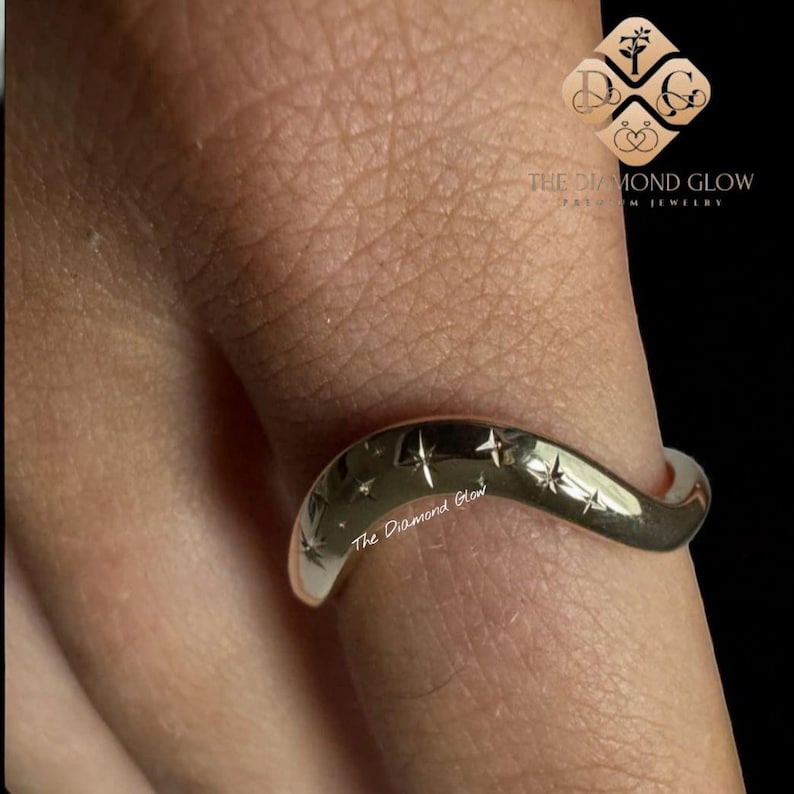 Diamond Curved Wedding Band,14k Gold Chevron V Shaped Stack Ring,Perfect for Engagement or Promise Gift,Minimalist Stylish Wave Wedding Band