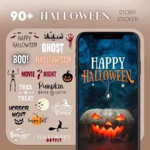 Könnte beinhalten: Eine Sammlung von über 90 Halloween-Stickern für die Verwendung in Social-Media-Storys. Die Sticker zeigen verschiedene Halloween-Symbole wie Kürbisse, Geister, Fledermäuse und Spinnen. Der Text "HAPPY HALLOWEEN" ist auf mehreren Stickern zu sehen.