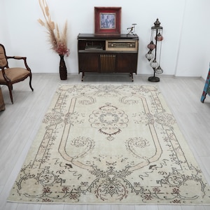 Handmade Beige Brown Wool Turkish Rug 6x9: Vintage Oushak Style