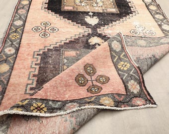 Faded peach geometric Turkish runner rug — 3x10 ft | distressed wool bohemian hallway kitchen entryway decor