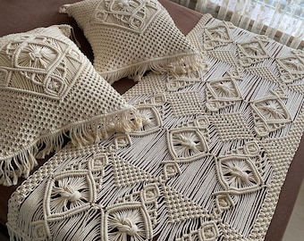 Macrame Table Runner, Macrame Dining Table Runner, Boho Home Decor, Bed runner with Tassels, Wedding, Festival Decoration, Bed runner