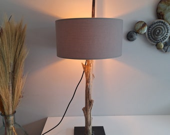 Lampe en bois flotté avec abat-jour gris - Luminaire - Ambiance chaleureuse - Décoration intérieure - Art déco - Art du bois