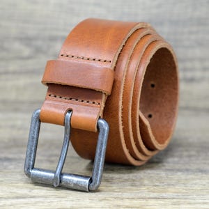 Mens Italian Real Leather Belt with Distressed Roller Buckle, 40mm in Tan Made in England, Gifts for Men, Anniversary, Birthday, Husband