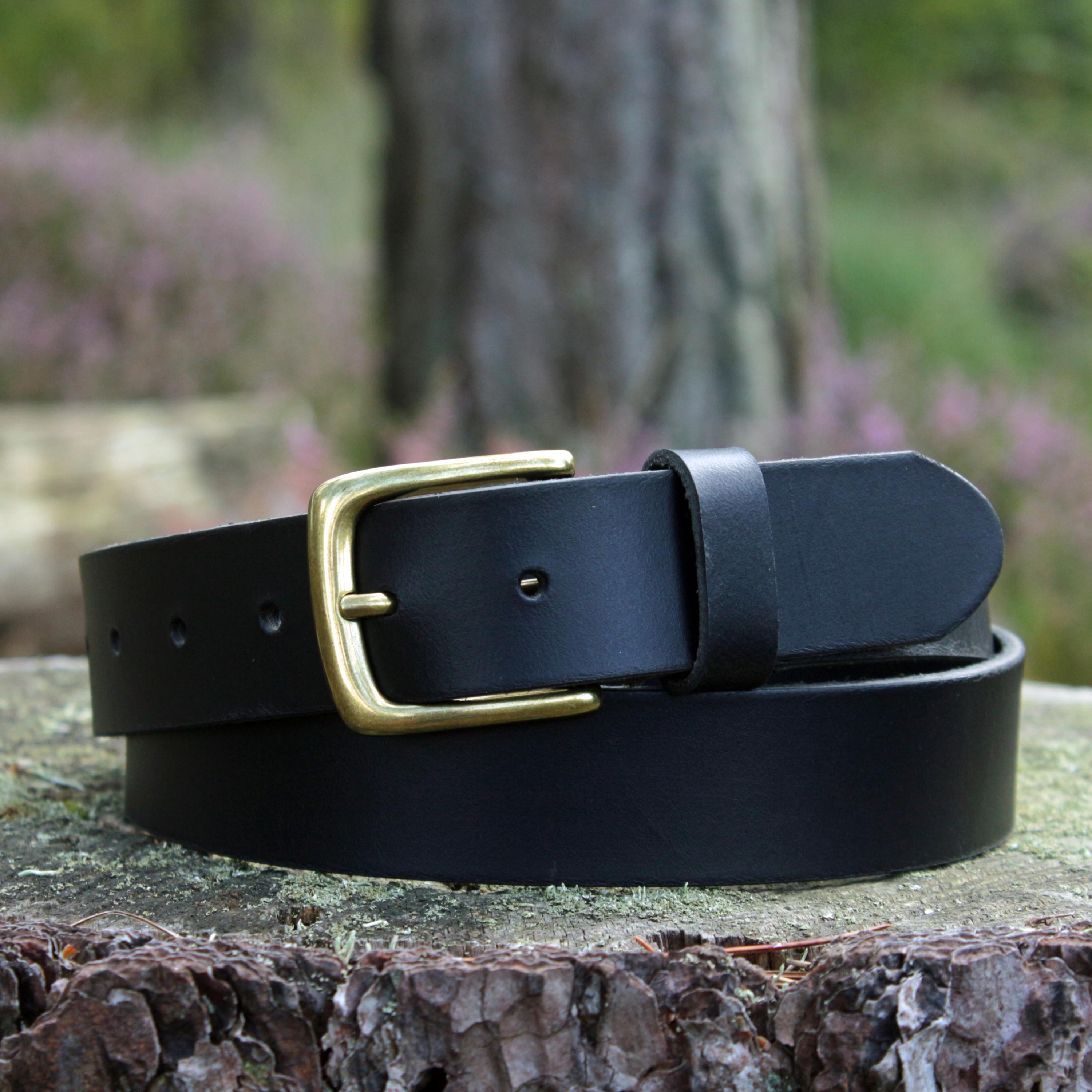 Full Grain Leather Belt: Black Ashford Ridge Brass Buckle (34mm