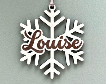 Personalized Christmas snowflake with wooden first name, personalized Christmas ball