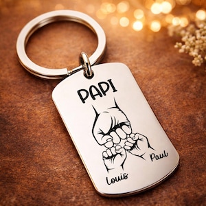 Porte-clés Papi personnalisé – cadeau fête des grands-pères, Poing à Poing, prénoms gravés