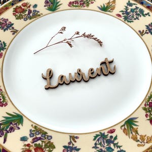 Personalisierter Namensschild aus Holz – Hochzeit, Taufe, Kommunion, Weihnachten, Geburtstag …