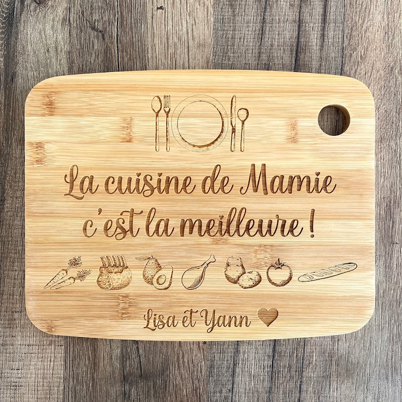 Grandma, grandmother or mom gift, personalized bamboo cutting board or aperitif image 1