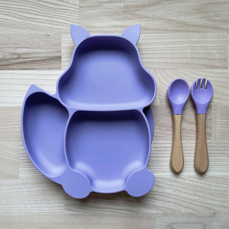 Personalized baby child's plate cutlery in wood and silicone in the shape of a fox or squirrel ideal child's gift birth gift Violet