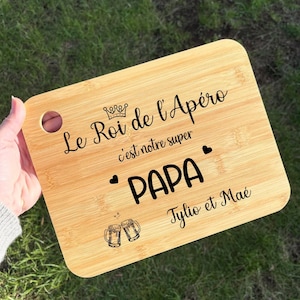Personalized aperitif or cutting board, the king of aperitifs is my super DAD, gift idea for Father's Day or birthday