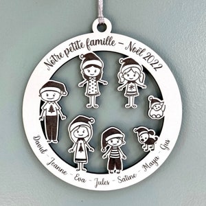 Personalized wooden family Christmas ball with hats, original Christmas gift idea, tree decoration