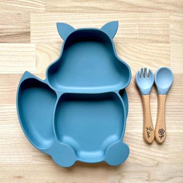 Assiette + couverts enfant bébé personnalisé en bois et silicone en forme de renard ou d'écureuil idéal cadeau enfant cadeau de naissance