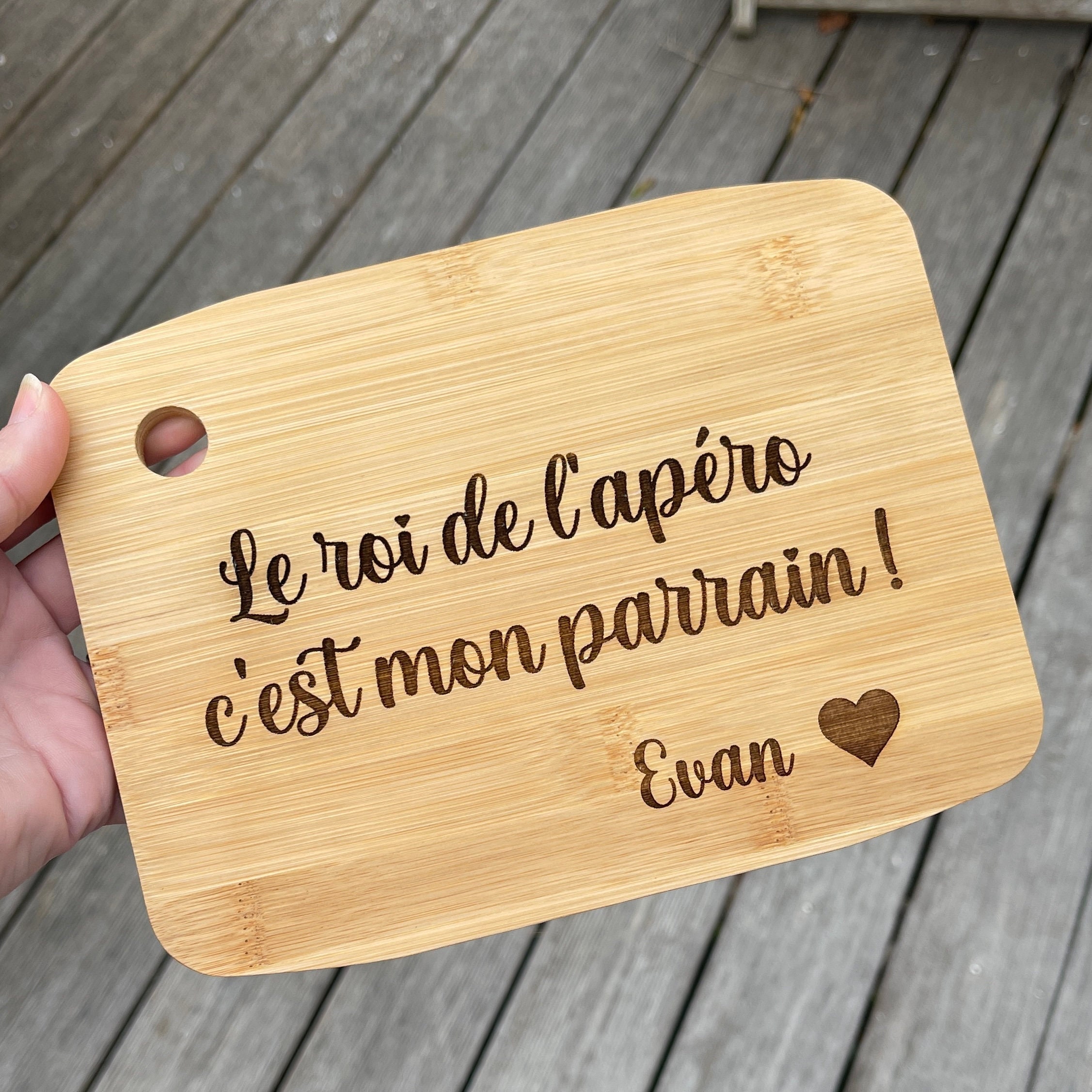 Planche en Bambou Personnalisée, Cadeau Fête Des Pères, Fêtes de Mères, Noël, Parrain