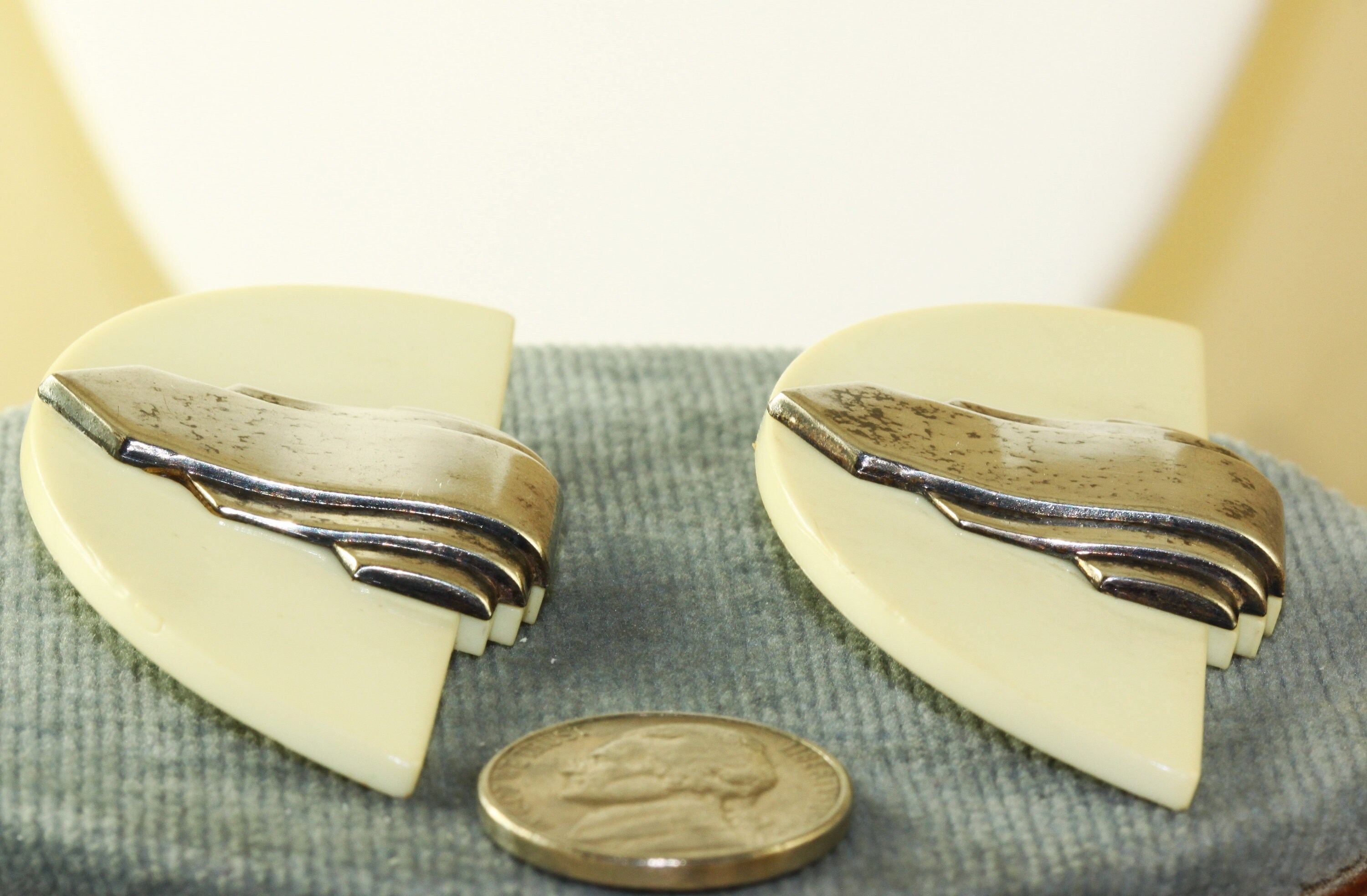 buch-deichmann-denmark-art-deco-silver-and-plastic-clip-earrings-etsy