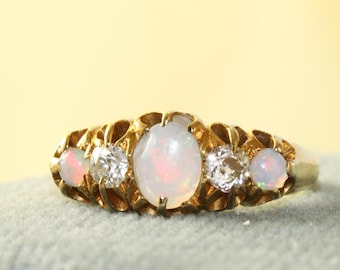 18K Opal Diamond Band