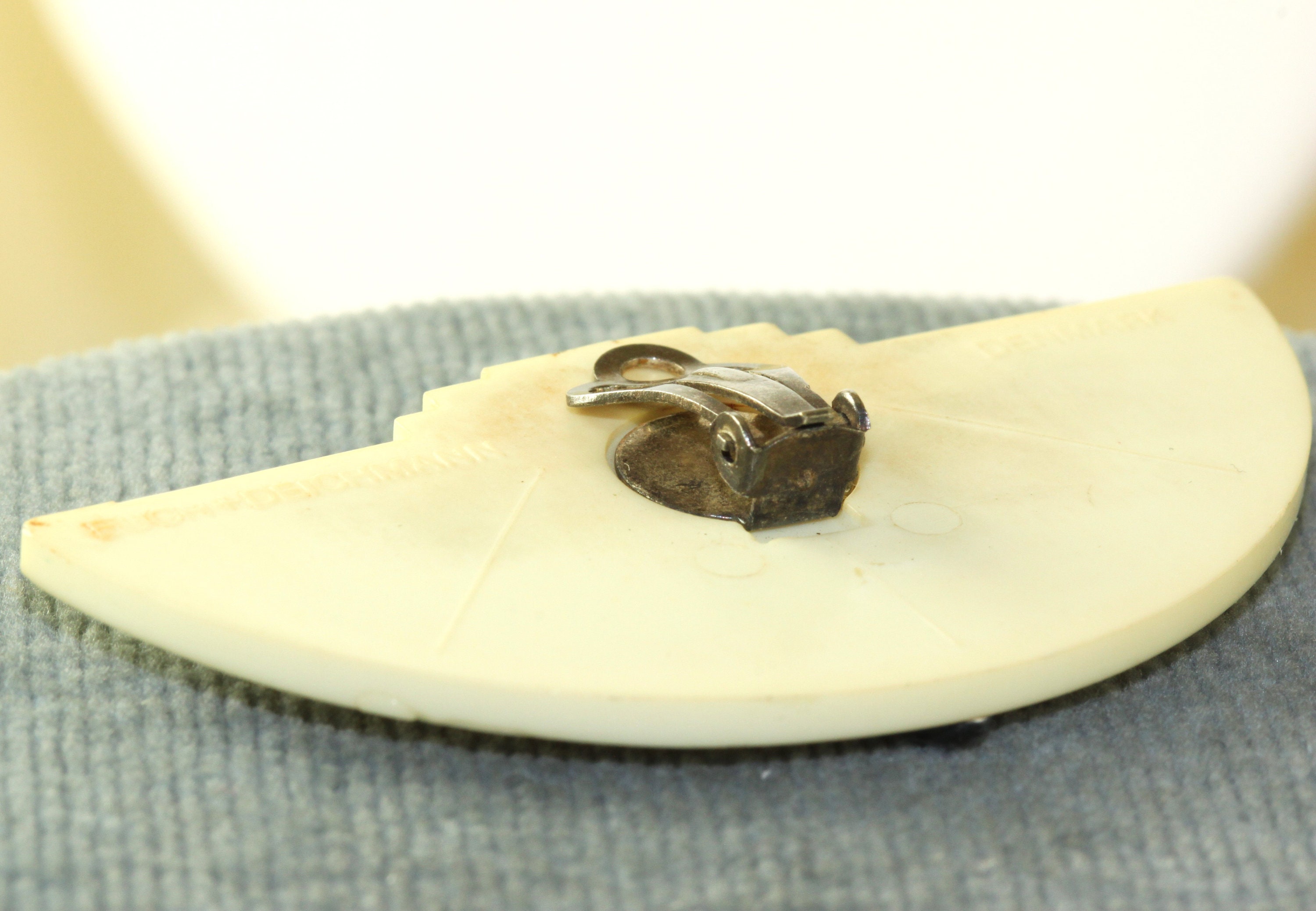 buch-deichmann-denmark-art-deco-silver-and-plastic-clip-earrings-etsy