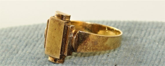 Late 19th Century 15K Geometric Ring - image 2