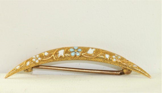 14K Enamel Crescent Pin