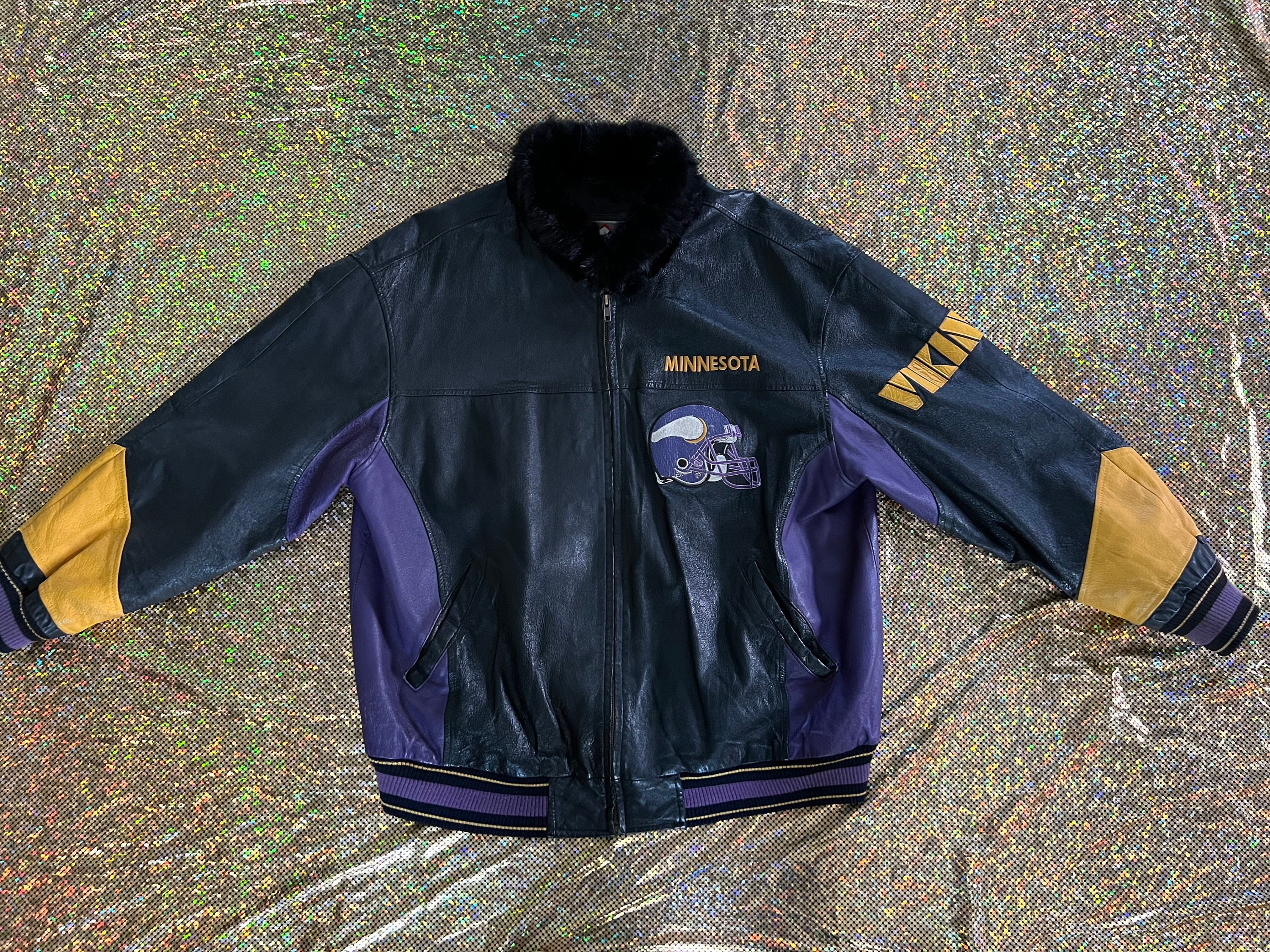 Minnesota Vikings Vintage Leather Jacket With Mink Collar 