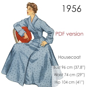 Könnte beinhalten: Ein Vintage-Schnittmuster für einen Hausmantel aus dem Jahr 1956 im PDF-Format. Das Schnittmuster zeigt ein Design mit blauen und weißen Punkten. Das Schnittmuster enthält Maße für Brust, Taille und Hüfte in Zoll und Zentimetern.