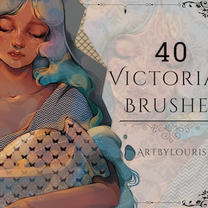 Può includere: Un'illustrazione digitale di una donna con i capelli blu che tiene un cuscino con un motivo a farfalla. Il testo "40 Victorian Brushes" e "ArtByLouiris" è visibile nell'immagine.