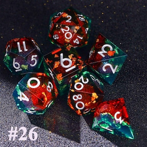 Juego de dados de núcleo líquido de cielo estrellado oscuro gótico para juegos de magia, magnífico juego de dados de mazmorras y dragones para regalos de D&D, dados negros, tirando bien Dice style #26