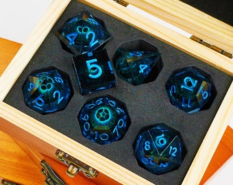 Beholder's Eye dnd dice set liquid core , Liquid core dice set for role playing games , Galaxy sharp edge dice set , Dnd dice liquid core
