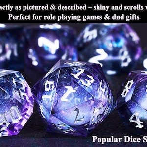 Juego de dados de núcleo líquido de cielo estrellado oscuro gótico para juegos de magia, magnífico juego de dados de mazmorras y dragones para regalos de D&D, dados negros, tirando bien First Image Dice Set