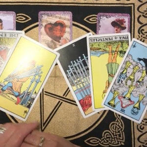 10 minuti di lettura dei tarocchi - Cosa ti è nascosto? Cosa diventerà chiaro? Cosa devi sapere adesso? Di cosa si occuperà? risposte dall'universo. 3 carte.
