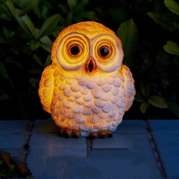 Solar Garden Owl Statue Figurine Light,Warm White Waterproof Resin Garden Owl Decoration Animal Sculpture Ornaments with Solar Lights