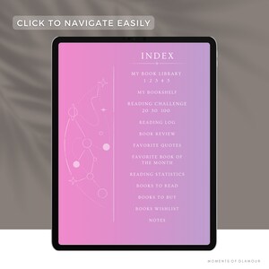 Puede incluir: Una pantalla de tableta digital rosa y morada con un contorno blanco de una constelaci&oacute;n y el texto "INDEX" en la parte superior. El texto debajo de "INDEX" incluye "MY BOOK LIBRARY", "MY BOOKSHELF", "READING CHALLENGE", "READING LOG", "BOOK REVIEW", "FAVORITE QUOTES", "FAVORITE BOOK OF THE MONTH", "READING STATISTICS", "BOOKS TO READ", "BOOKS TO BUY", "BOOKS WISHLIST" y "NOTES".