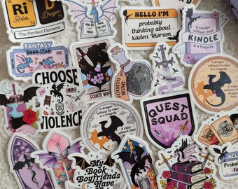 Fantasy & Dragon Vinyl Sticker – Romantasy Aesthetic – Bookish Stickers – E-Reader Laptop Stickers – Book Lover Gift – Magical Accessories