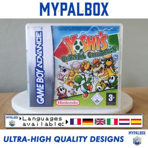 Puede incluir: Un cartucho de juego de Game Boy Advance para Yoshi's Universal Gravitation. El cartucho de juego está en una caja de plástico transparente. El juego presenta a Yoshi, un dinosaurio verde, y otros personajes de la franquicia de Super Mario. El juego está clasificado como 3+ por PEGI.