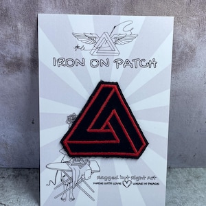 Penrose Triangle Velvet Patch | Optical Illusion Art | Iron-on Patch for Jackets
