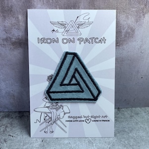 Penrose Triangle Velvet Patch | Optical Illusion Art | Iron-on Patch for Jackets